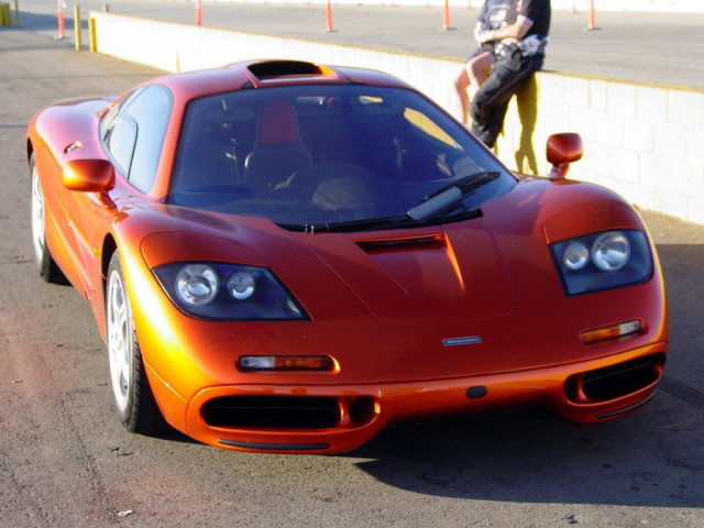 McLaren F1 фото