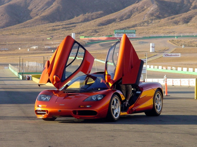 McLaren F1 фото