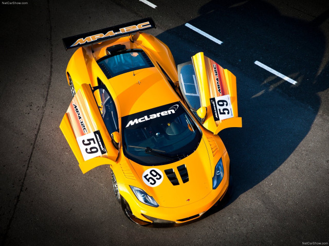 McLaren MP4-12C GT3 фото