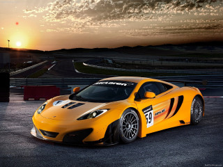 McLaren MP4-12C GT3 фото