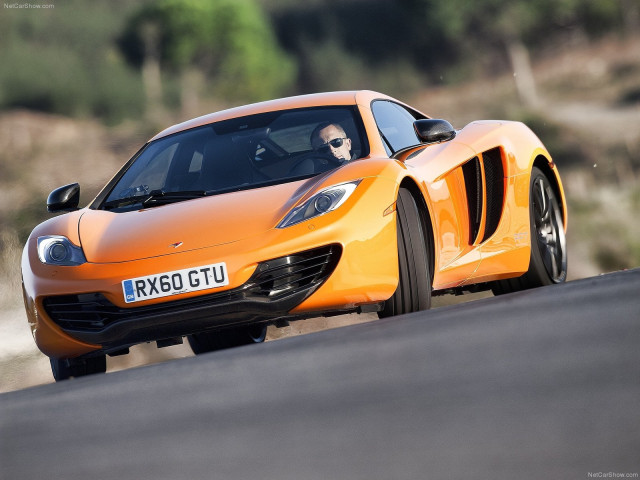 McLaren MP4-12C фото