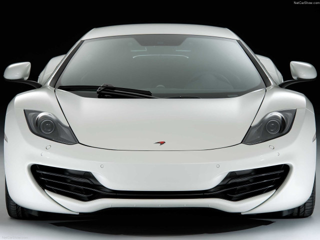 McLaren MP4-12C фото