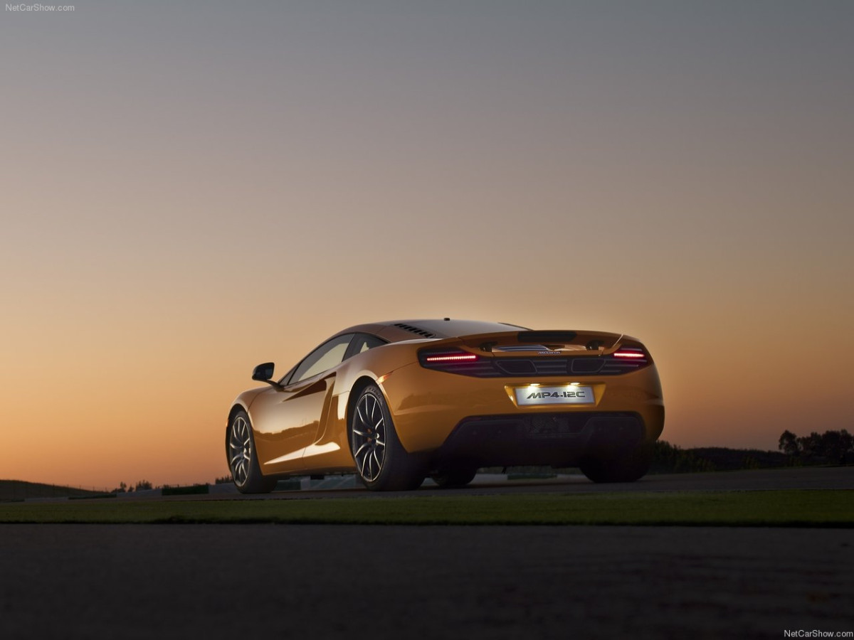 McLaren MP4-12C фото 90733