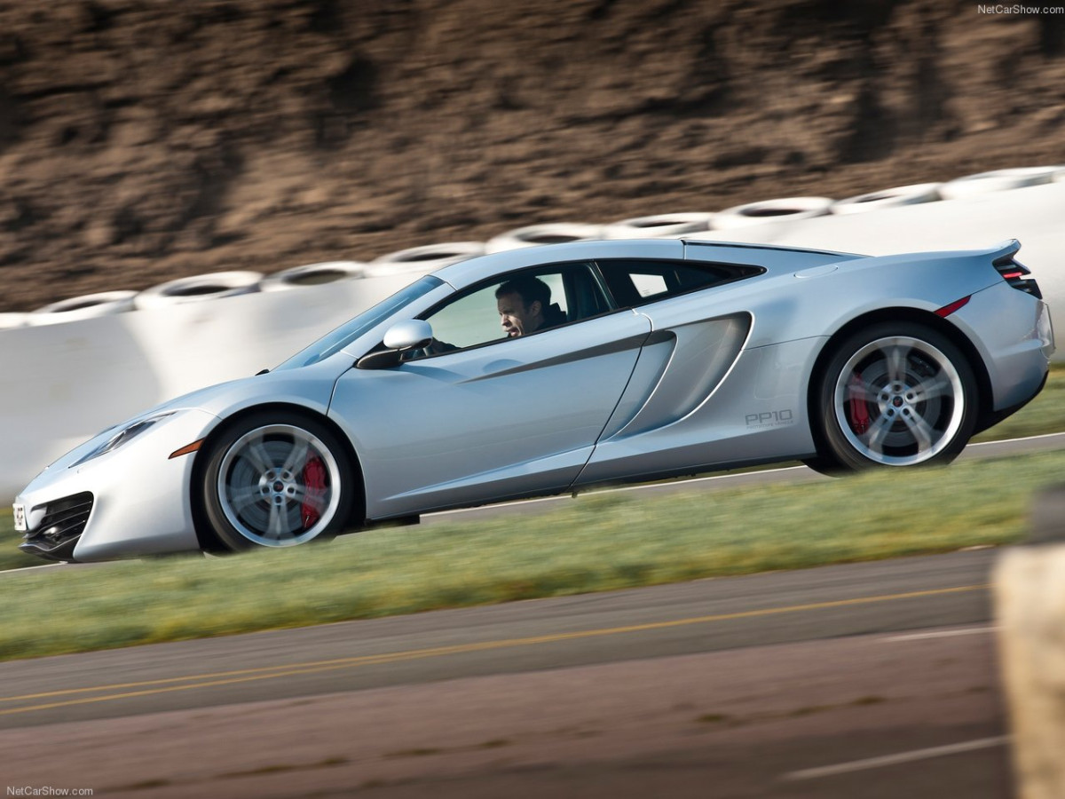 McLaren MP4-12C фото 90735