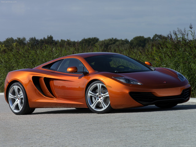 McLaren MP4-12C фото