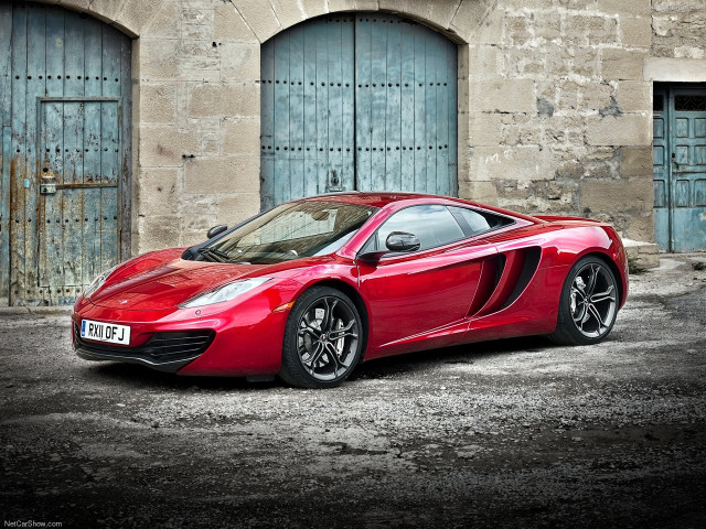 McLaren MP4-12C фото