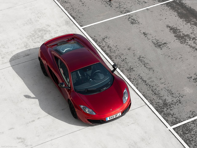 McLaren MP4-12C фото