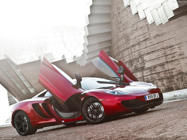 McLaren MP4-12C фото