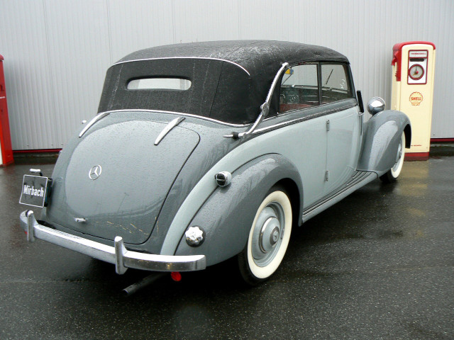 Mercedes-Benz 230 Cabriolet B фото