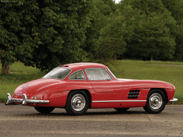 Mercedes-Benz 300 SL фото