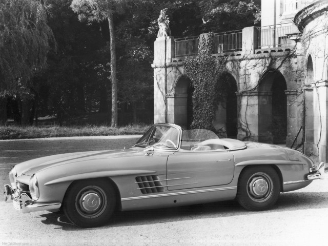 Mercedes-Benz 300 SL фото