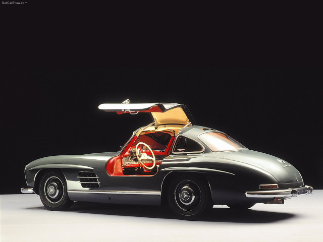 Mercedes-Benz 300 SL фото