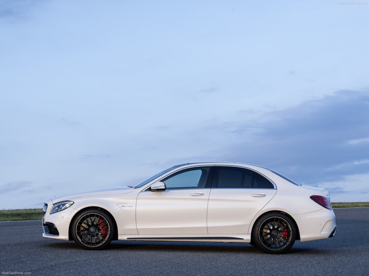 Mercedes-Benz C63 AMG фото 134867