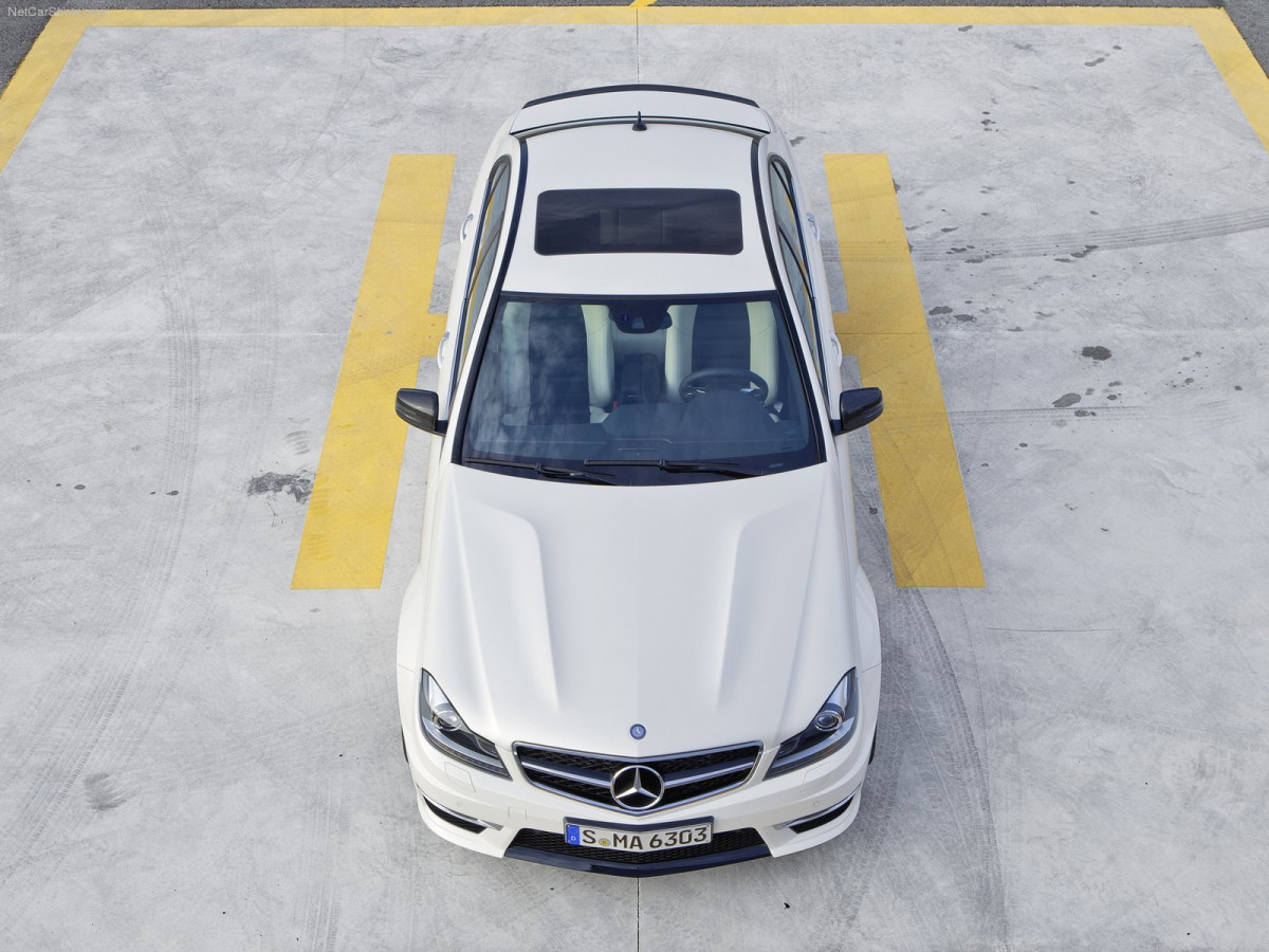 Mercedes-Benz C63 AMG фото 88161