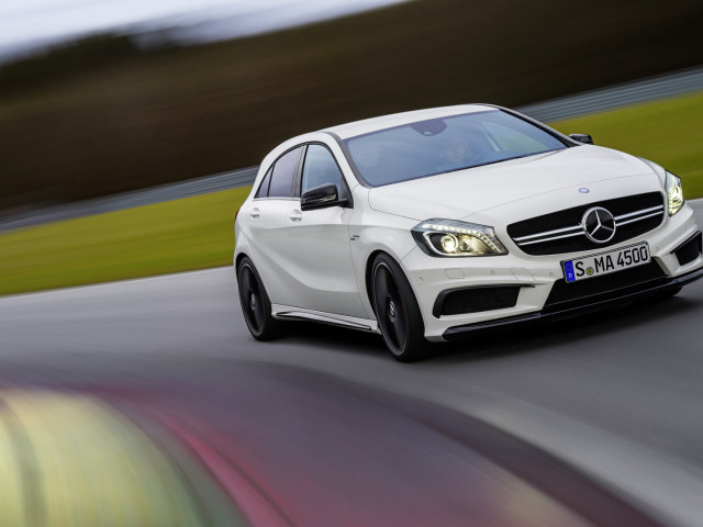 Mercedes-Benz A-Class AMG фото