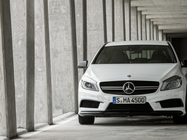 Mercedes-Benz A-Class AMG фото