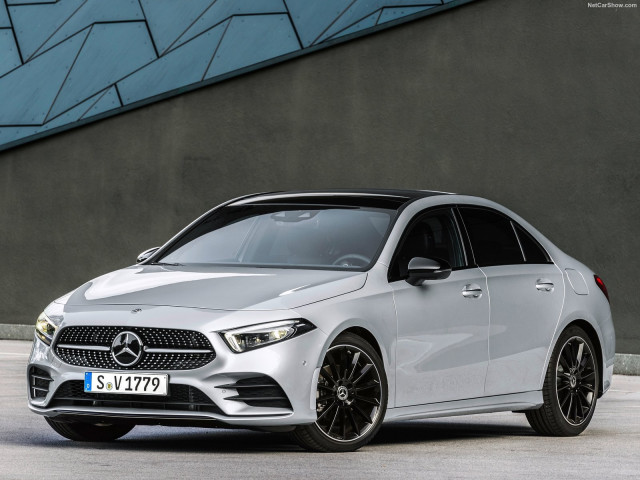 Mercedes-Benz A-Class Sedan фото