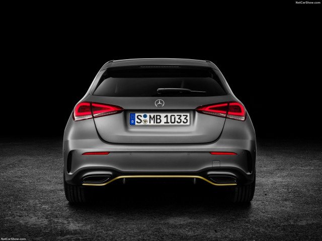Mercedes-Benz A-Class фото