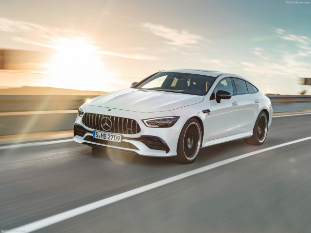 Mercedes-Benz AMG GT 4-Door фото