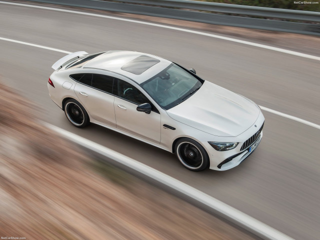 Mercedes-Benz AMG GT 4-Door фото