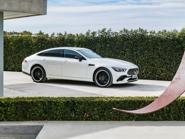 Mercedes-Benz AMG GT 4-Door фото