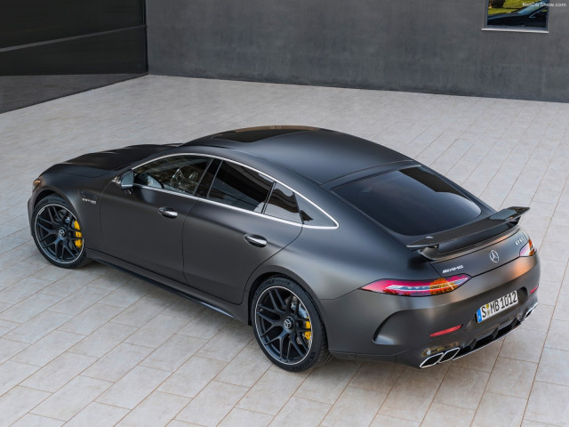 Mercedes-Benz AMG GT 4-Door фото