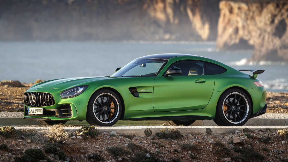 Mercedes-Benz AMG GT R фото 179017