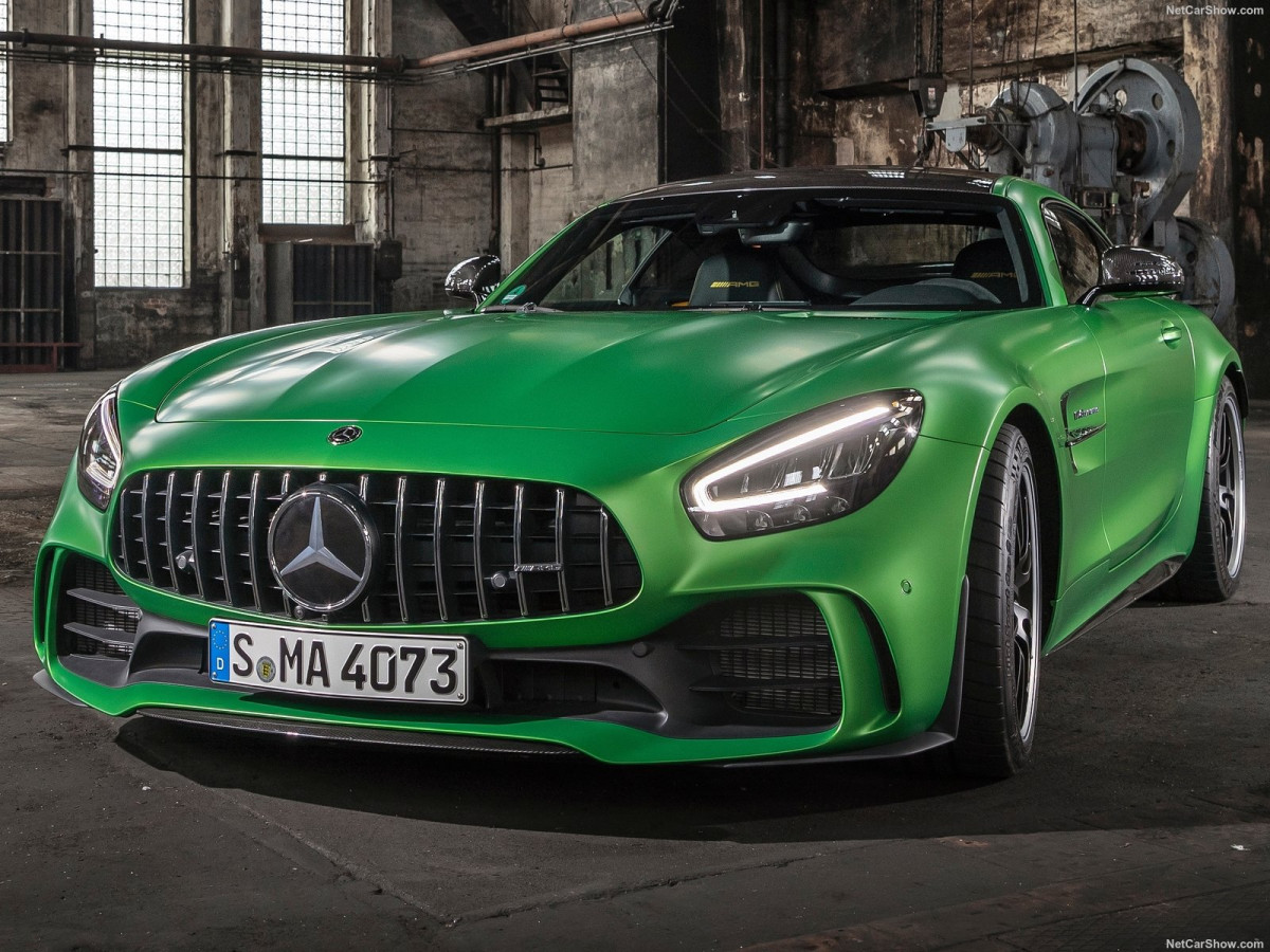 Mercedes-Benz AMG GT R фото 201364