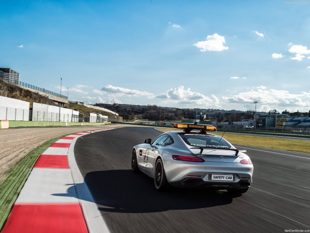 Mercedes-Benz AMG GT S фото