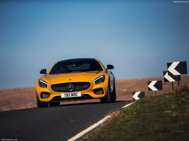 Mercedes-Benz AMG GT S фото