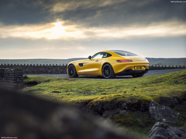 Mercedes-Benz AMG GT S фото