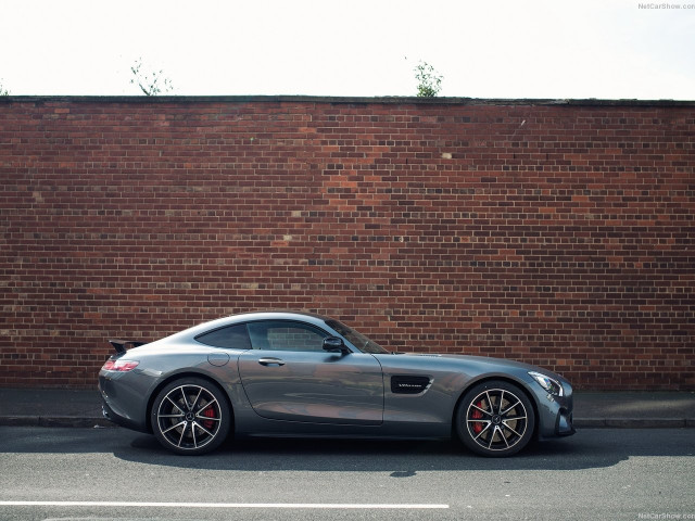 Mercedes-Benz AMG GT S фото