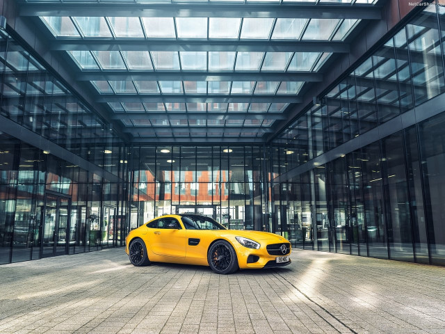 Mercedes-Benz AMG GT S фото