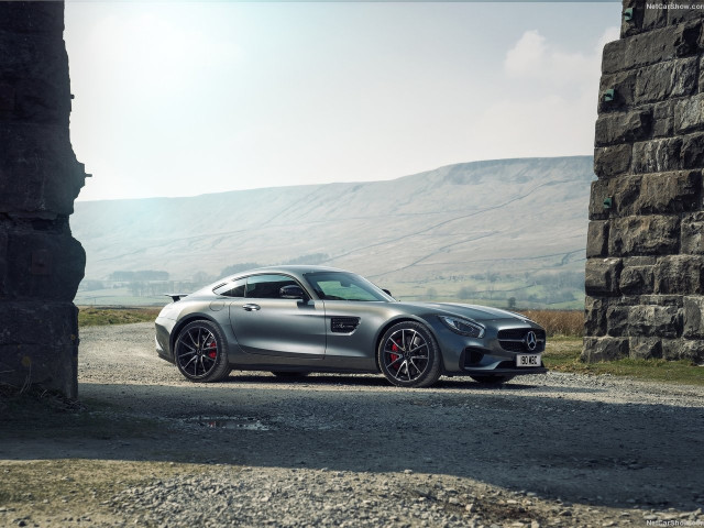 Mercedes-Benz AMG GT S фото