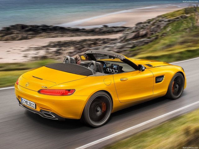 Mercedes-Benz AMG GT S фото