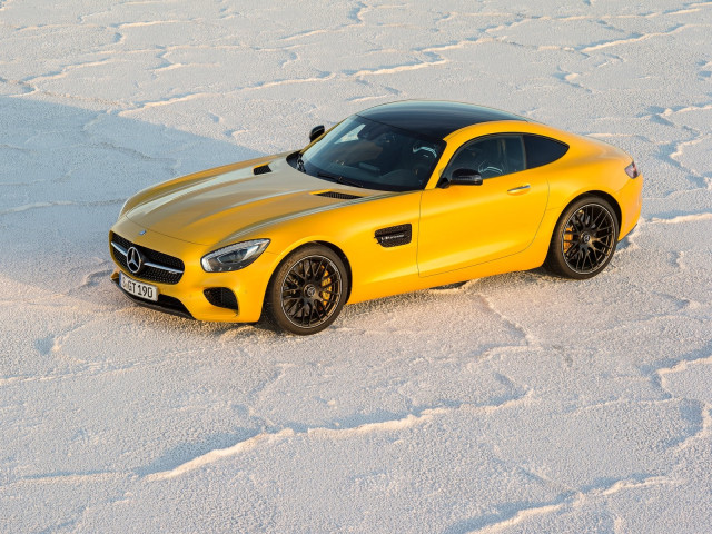 Mercedes-Benz AMG GT фото