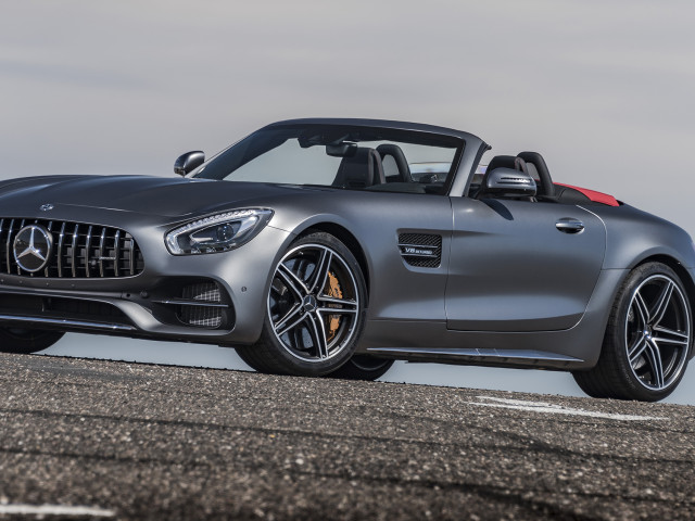 Mercedes-Benz AMG GT фото