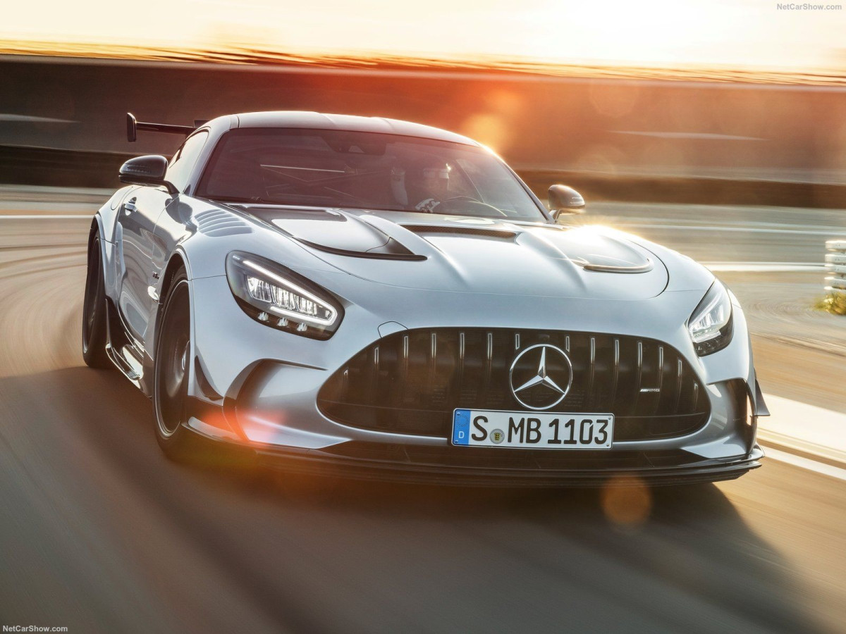 Mercedes-Benz AMG GT фото 205146