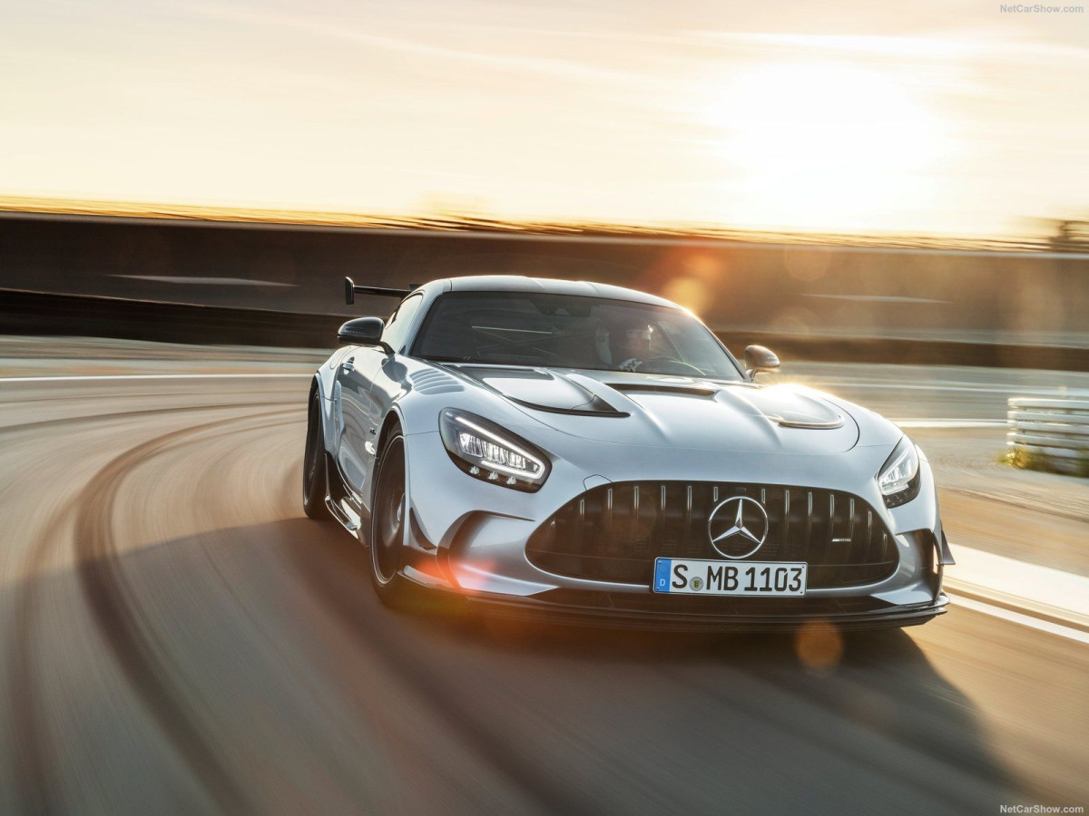 Mercedes-Benz AMG GT фото 205147