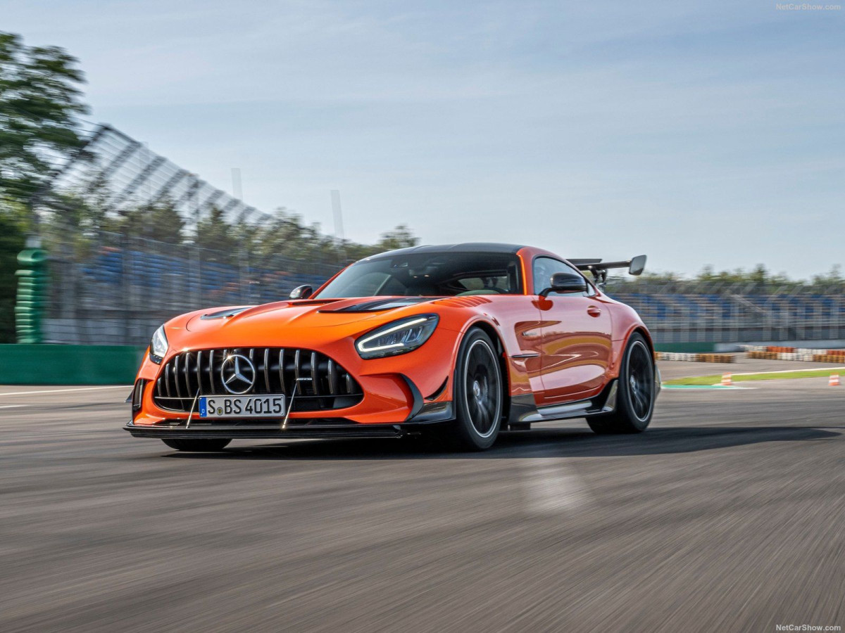 Mercedes-Benz AMG GT фото 205150