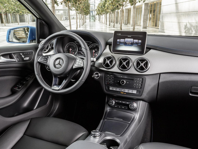 Mercedes-Benz B-Class фото