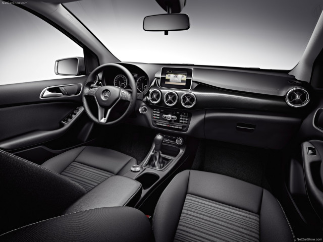 Mercedes-Benz B-Class фото