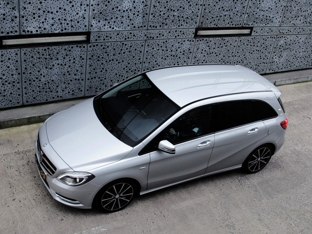 Mercedes-Benz B-Class фото