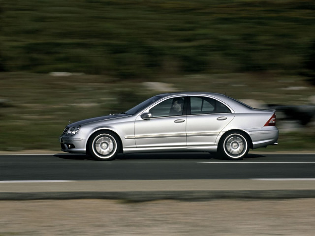 Mercedes-Benz C-Class AMG фото