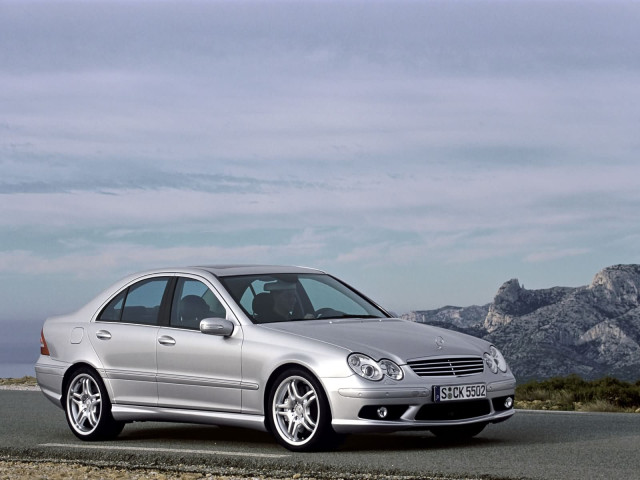 Mercedes-Benz C-Class AMG фото