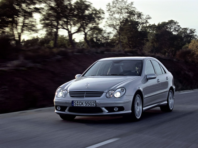 Mercedes-Benz C-Class AMG фото