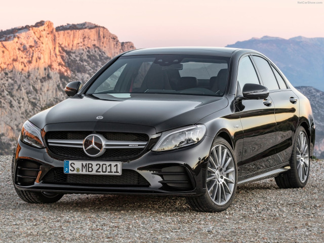 Mercedes-Benz C-Class AMG фото