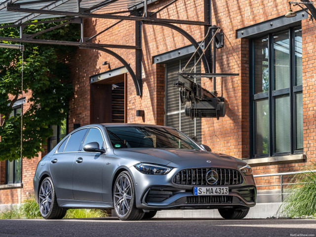 Mercedes-Benz C-Class AMG фото