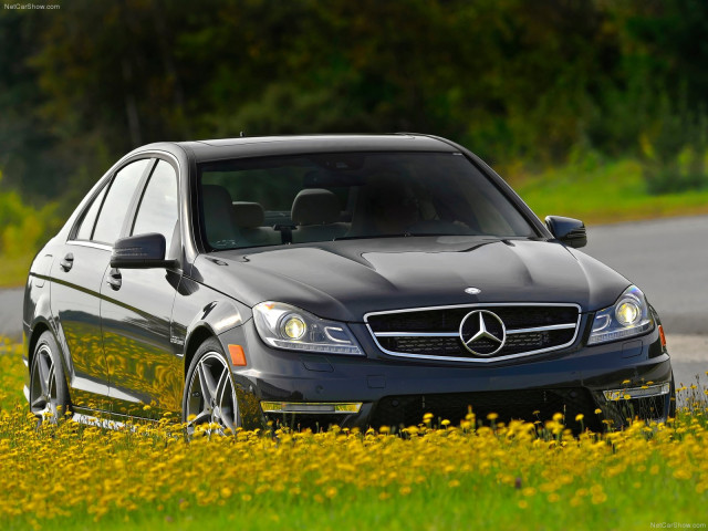 Mercedes-Benz C-Class AMG фото