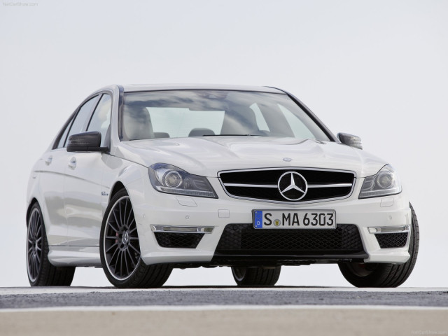 Mercedes-Benz C-Class AMG фото